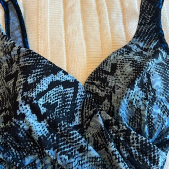 Miracle Suit Boa Blues Wrap like One Piece Swimsuit 8 - Picture 2 of 6